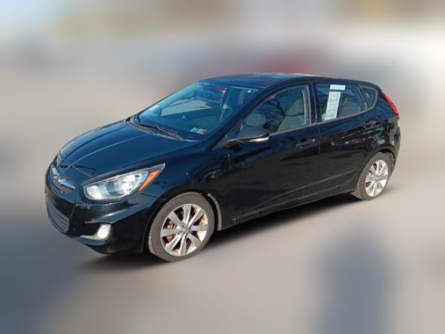 2013 Hyundai Accent SE