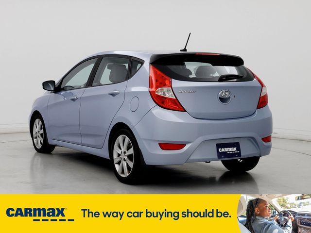 2013 Hyundai Accent SE