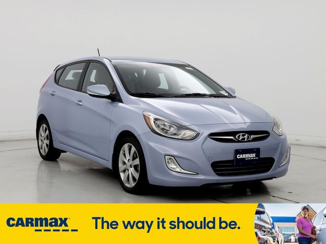 2013 Hyundai Accent SE