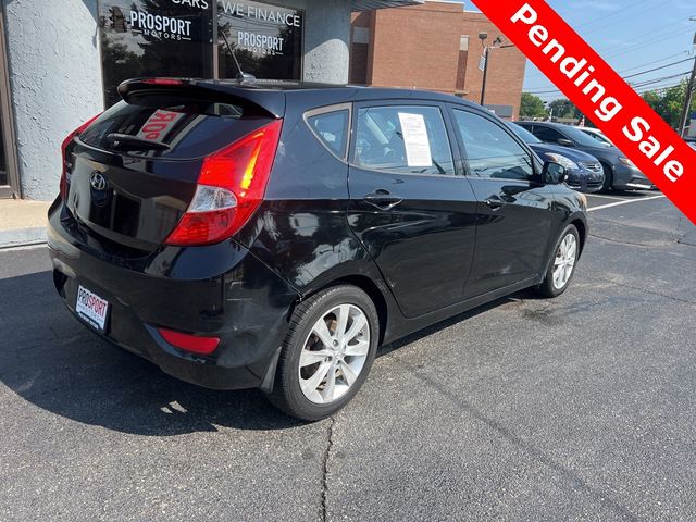 2013 Hyundai Accent SE