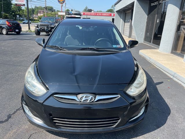 2013 Hyundai Accent SE