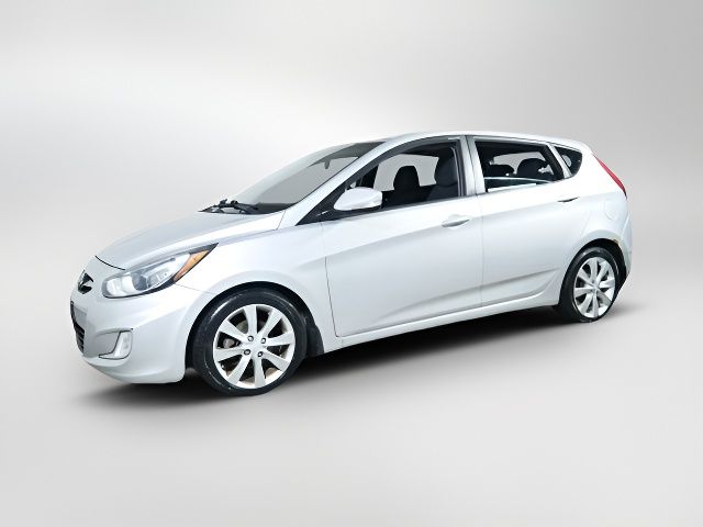 2013 Hyundai Accent SE