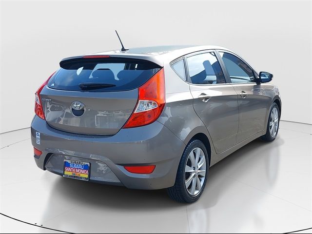 2013 Hyundai Accent SE