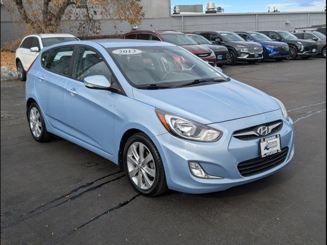 2013 Hyundai Accent SE