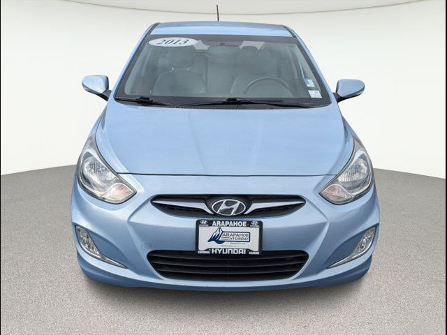 2013 Hyundai Accent SE