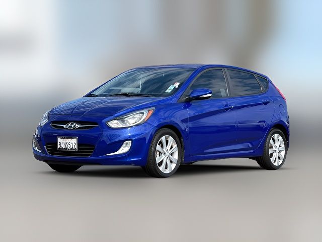 2013 Hyundai Accent SE