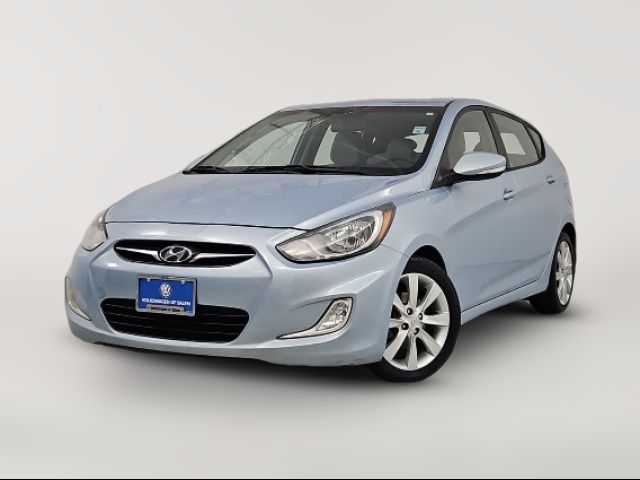 2013 Hyundai Accent SE