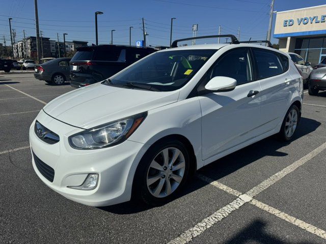 2013 Hyundai Accent SE