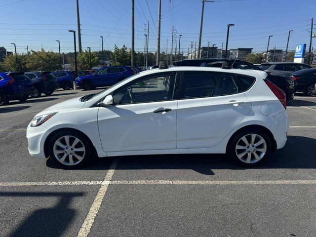 2013 Hyundai Accent SE