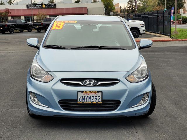 2013 Hyundai Accent SE