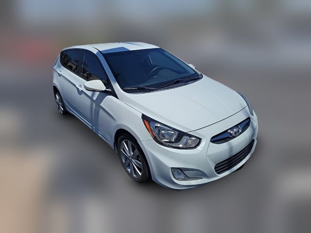 2013 Hyundai Accent SE