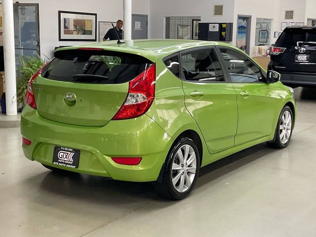 2013 Hyundai Accent SE