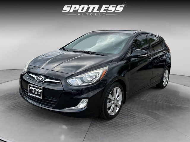 2013 Hyundai Accent SE