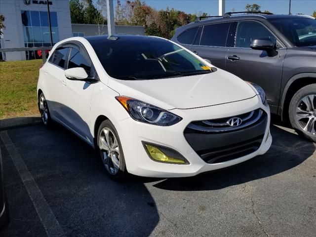 2013 Hyundai Elantra GT Blue Interior