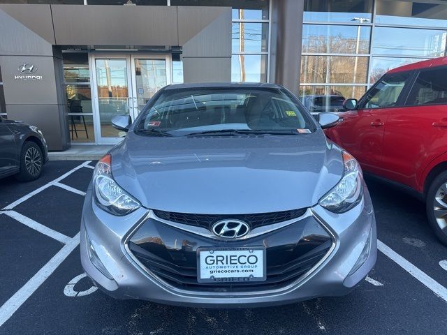 2013 Hyundai Elantra SE