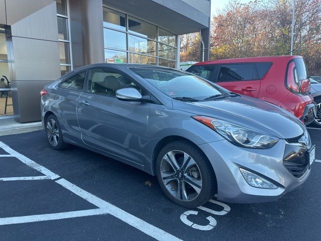 2013 Hyundai Elantra SE