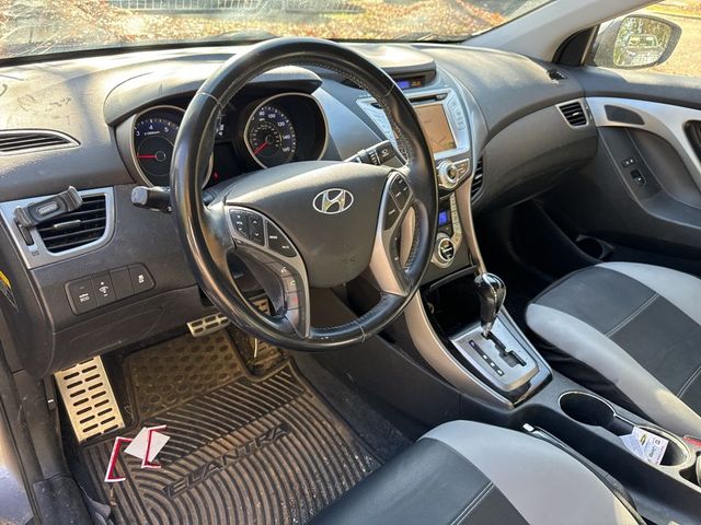 2013 Hyundai Elantra SE