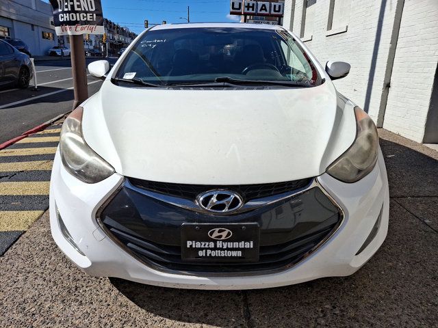 2013 Hyundai Elantra SE