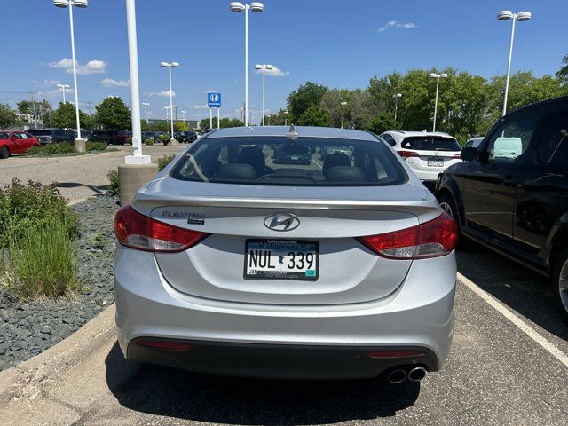 2013 Hyundai Elantra SE