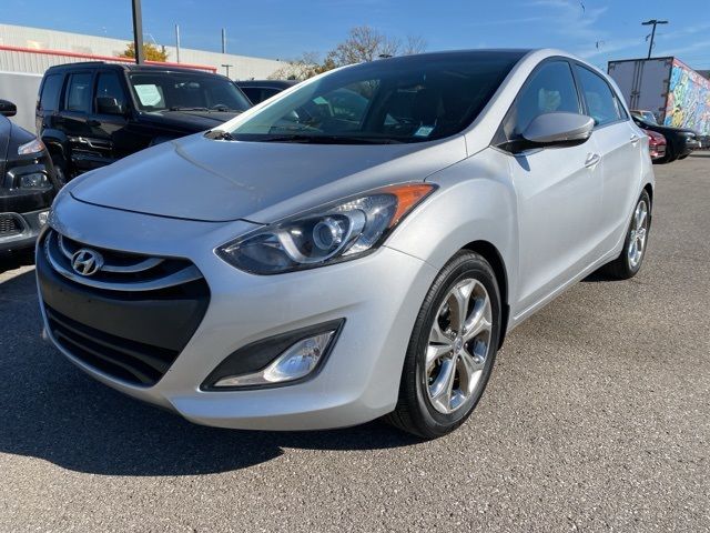 2013 Hyundai Elantra GT Blue Interior