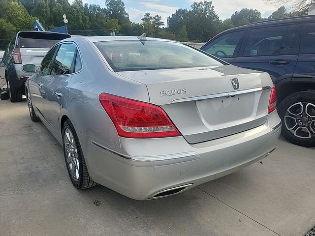 2013 Hyundai Equus Signature