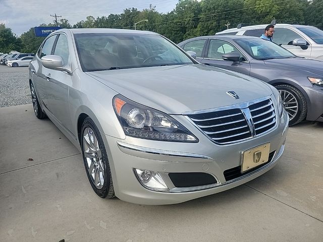 2013 Hyundai Equus Signature