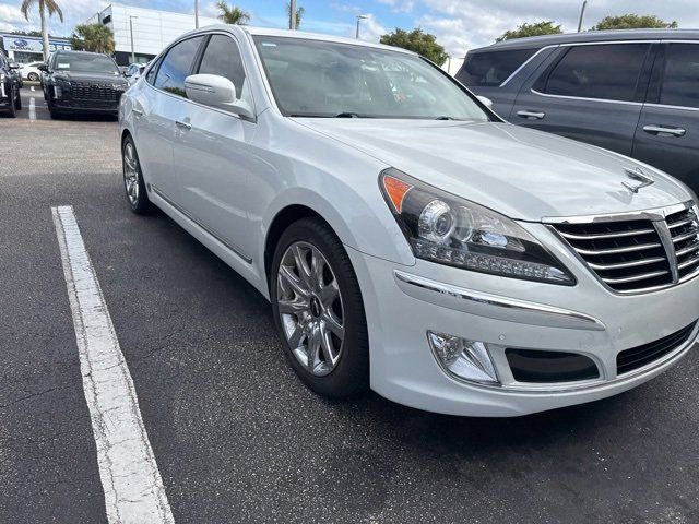2013 Hyundai Equus Signature