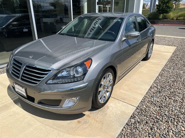 2013 Hyundai Equus Signature