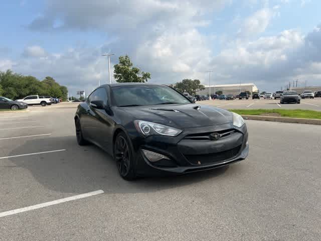 2013 Hyundai Genesis 3.8 Track