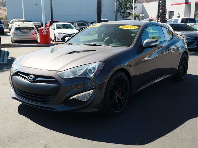 2013 Hyundai Genesis 3.8 Track