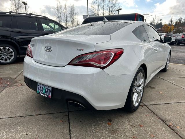 2013 Hyundai Genesis 2.0T