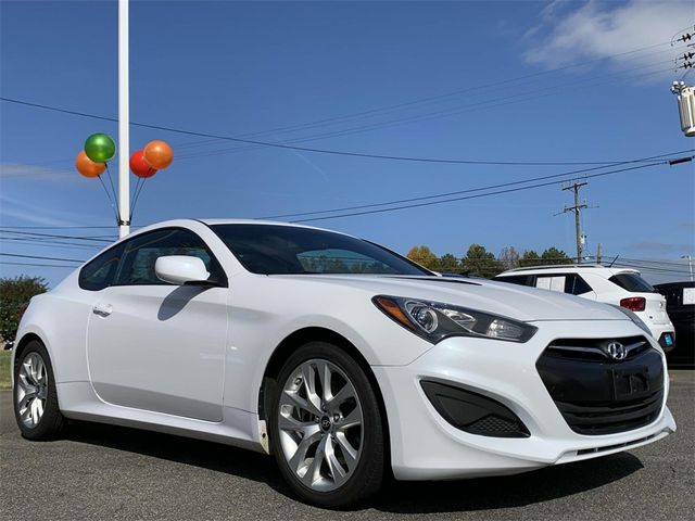 2013 Hyundai Genesis 2.0T Premium