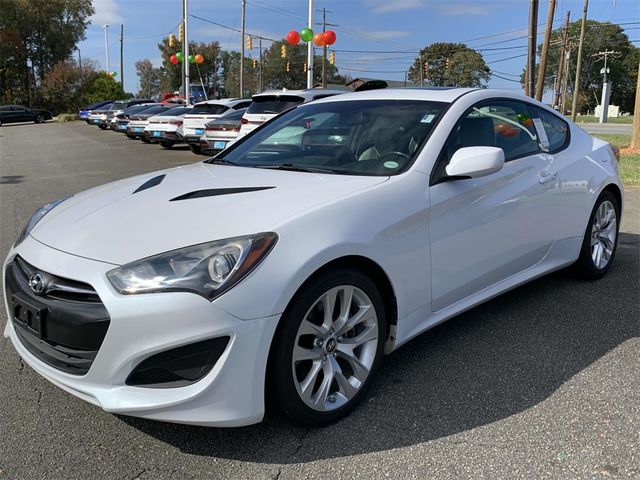 2013 Hyundai Genesis 2.0T Premium