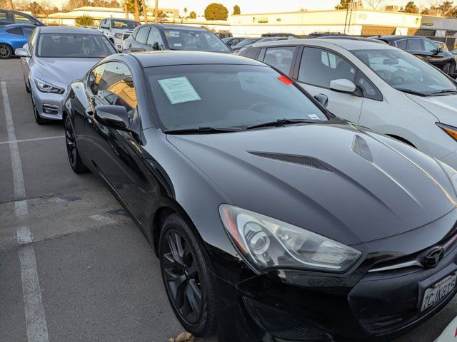 2013 Hyundai Genesis 2.0T