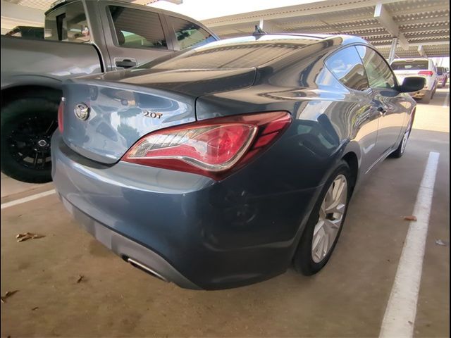 2013 Hyundai Genesis 2.0T Premium