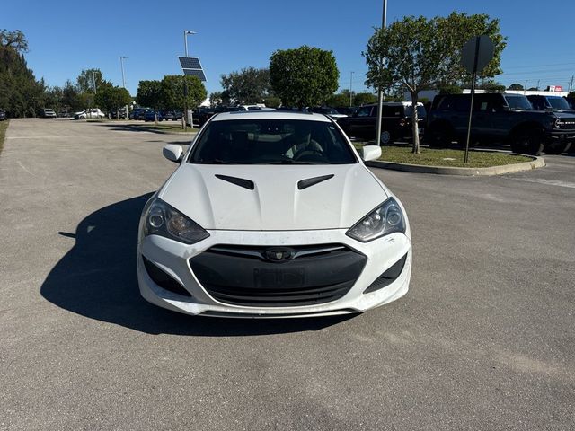 2013 Hyundai Genesis 2.0T Premium