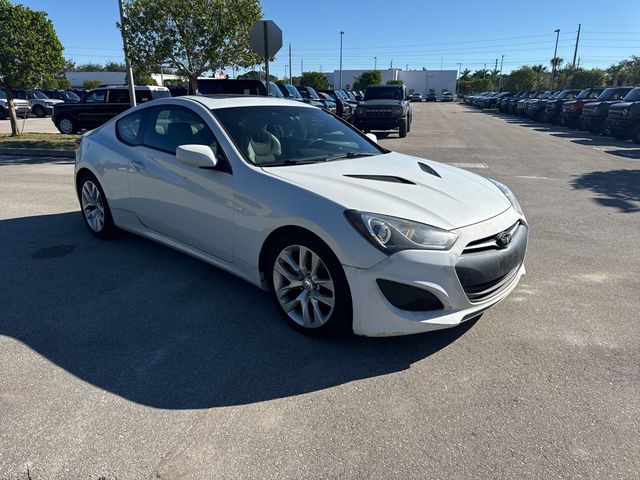 2013 Hyundai Genesis 2.0T Premium