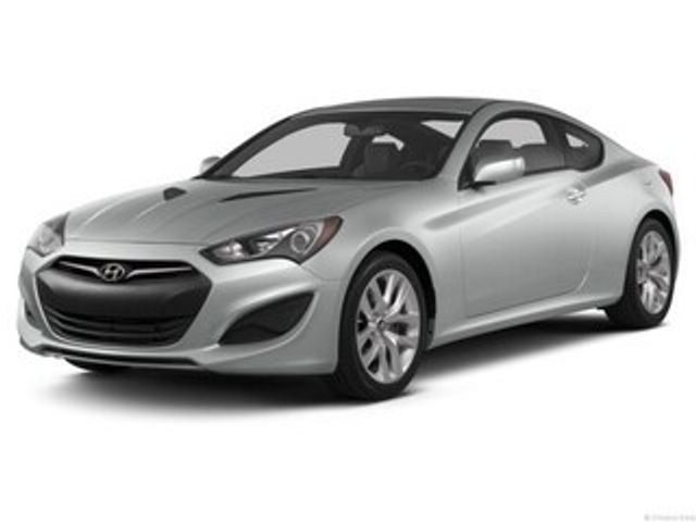 2013 Hyundai Genesis 2.0T Premium