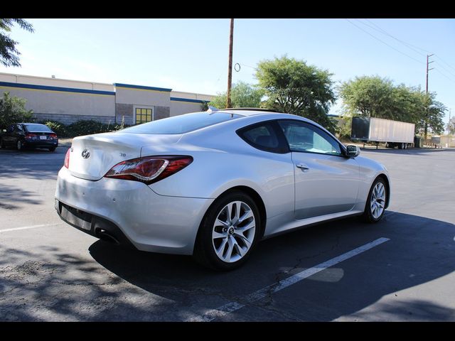 2013 Hyundai Genesis 3.8 Grand Touring