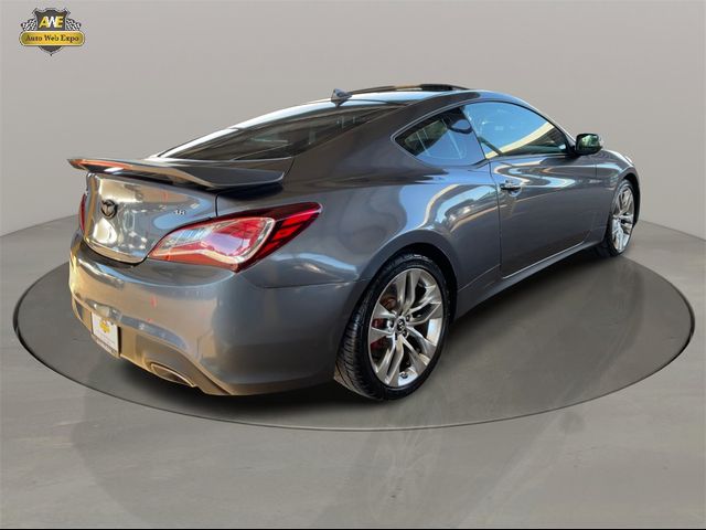 2013 Hyundai Genesis 3.8 Track