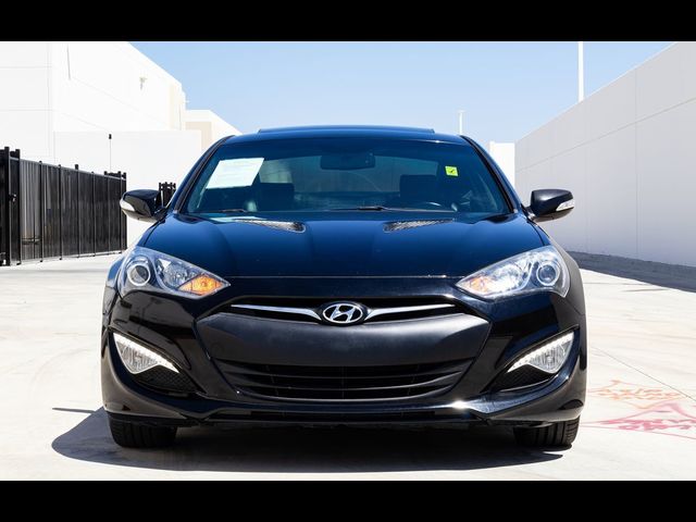 2013 Hyundai Genesis 3.8 Track