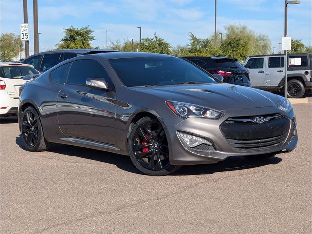 2013 Hyundai Genesis 3.8 Track