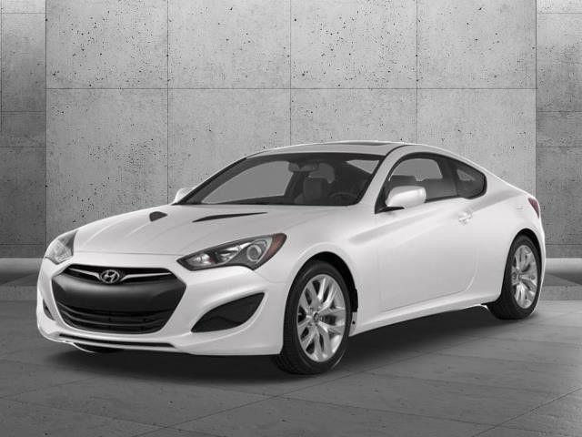 2013 Hyundai Genesis 3.8 Track