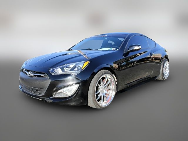 2013 Hyundai Genesis 3.8 Track