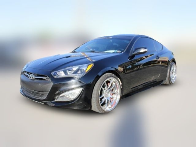 2013 Hyundai Genesis 3.8 Track