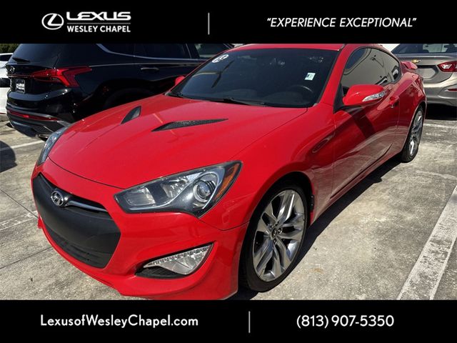 2013 Hyundai Genesis 3.8 Track