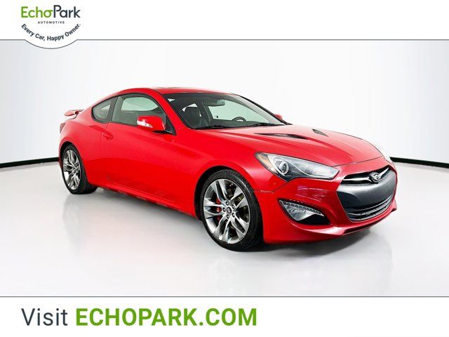 2013 Hyundai Genesis 3.8 Track