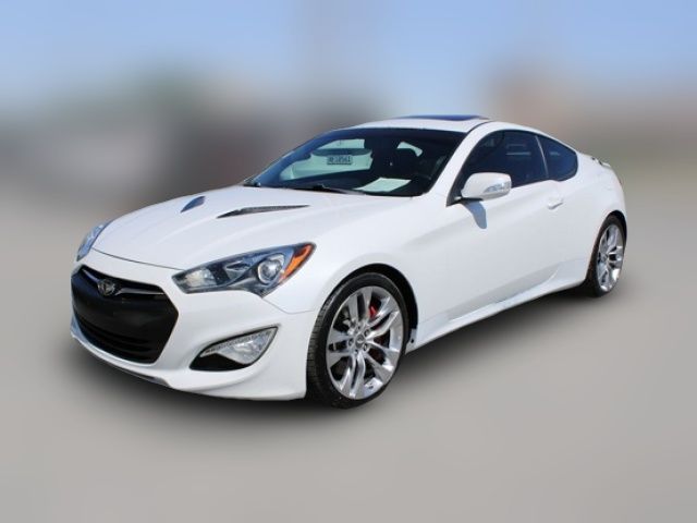 2013 Hyundai Genesis 3.8 Track