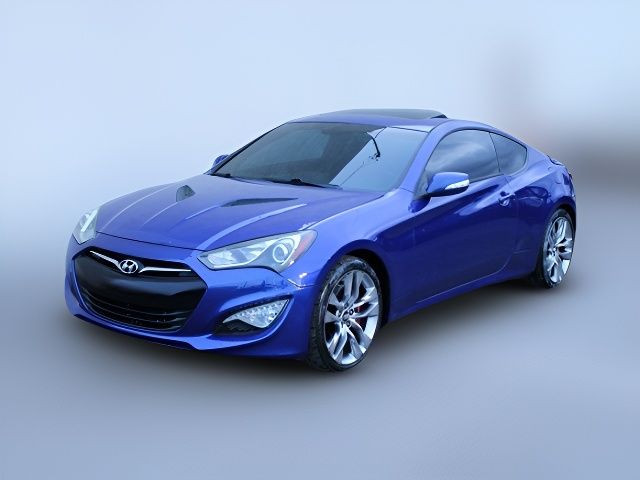 2013 Hyundai Genesis 3.8 Track