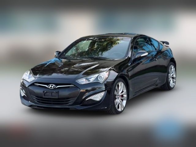 2013 Hyundai Genesis 3.8 Track